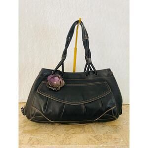 Vtg Cole Haan black pebble large baguette Shoulder bag